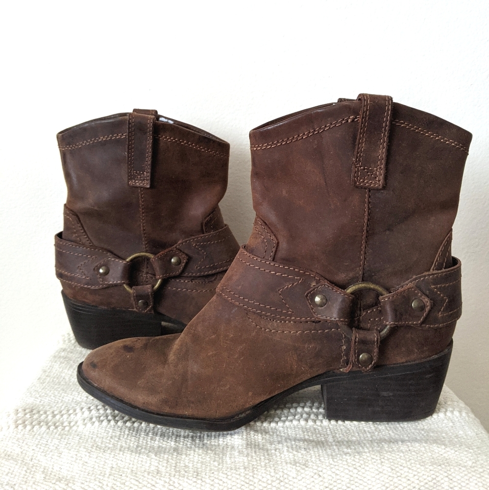 Merona Women's Western Booties-Brown-Size 8